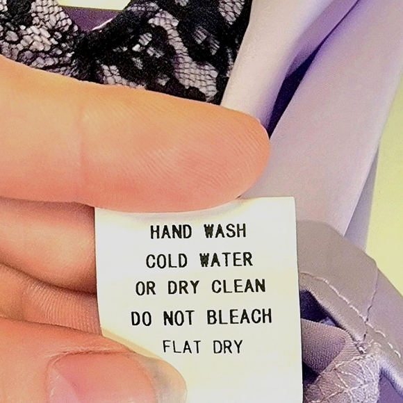 Akaiv NWT Large Night Cap Satin Camisole Purple - Picture 7 of 7